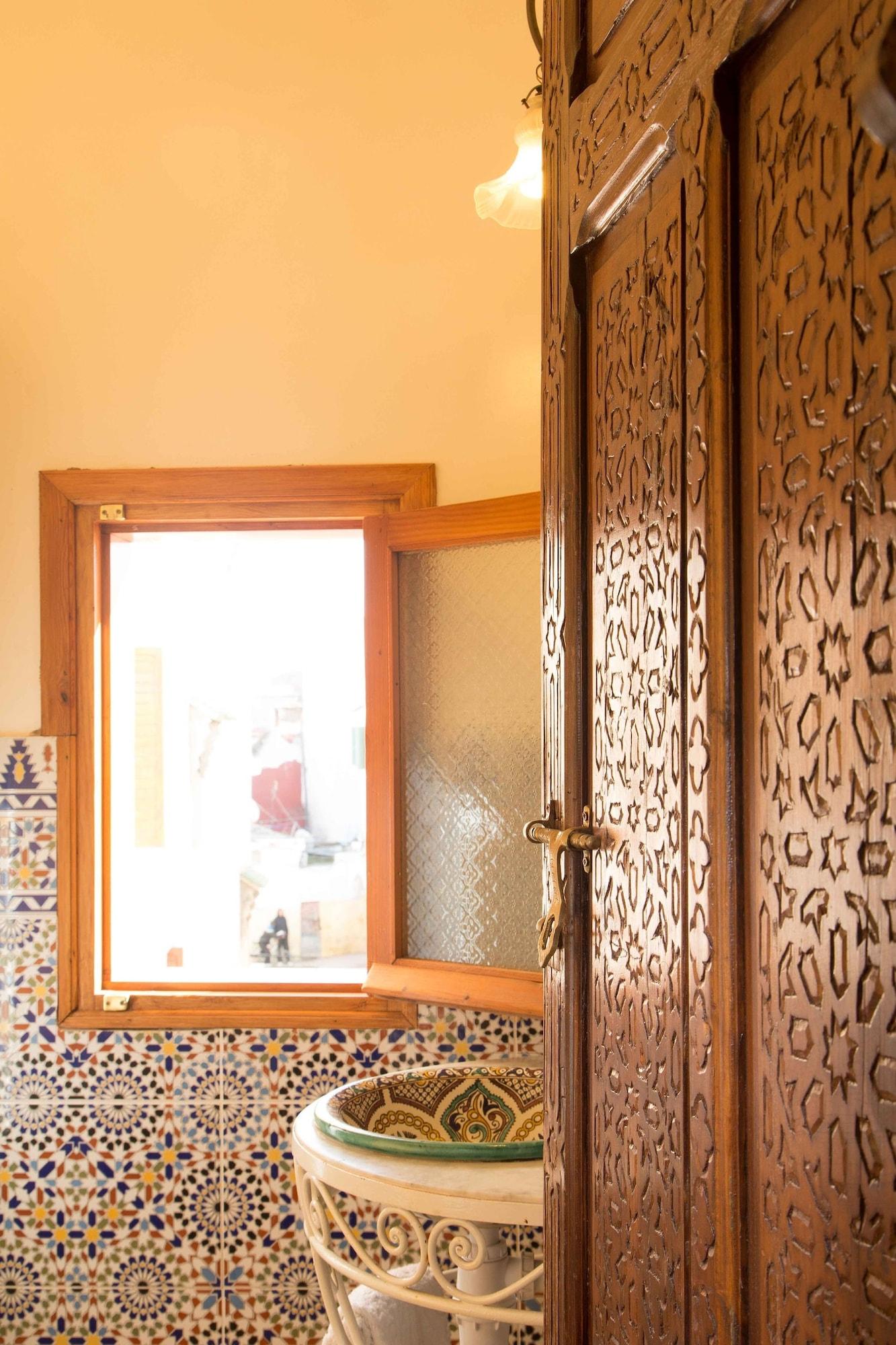 Dar El Kebira Hotel Rabat Bagian luar foto